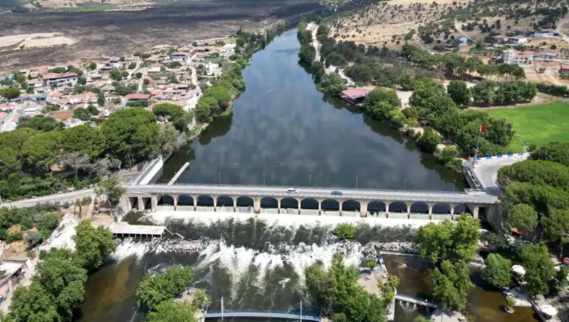 Manisa'nın Doğal Güzelliği: Adala Kanyonu'na Artan Ziyaretçi Akını