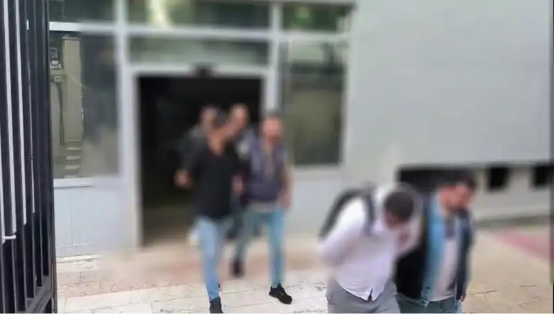 Sahte Yatırım İlanıyla Milyonlarca Lira Dolandıran Çetenin Yüzü Ortaya Çıktı
