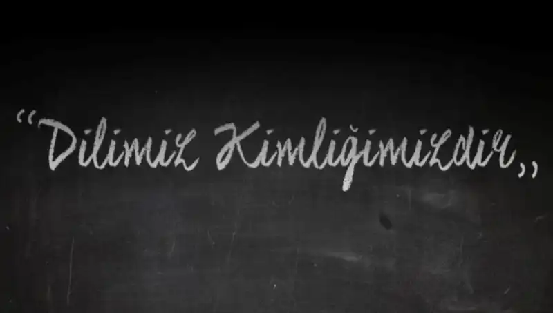 Türk Dil Bayramı: Dilimizi Kutlama Gelenekleri ve Anlamı