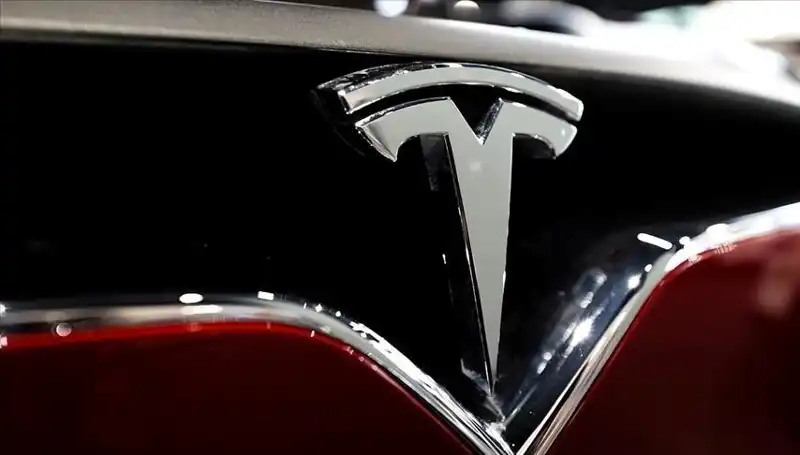 Tesla’da FSD Beklentileri ve Ucuz Model Tartışmaları Sürüyor