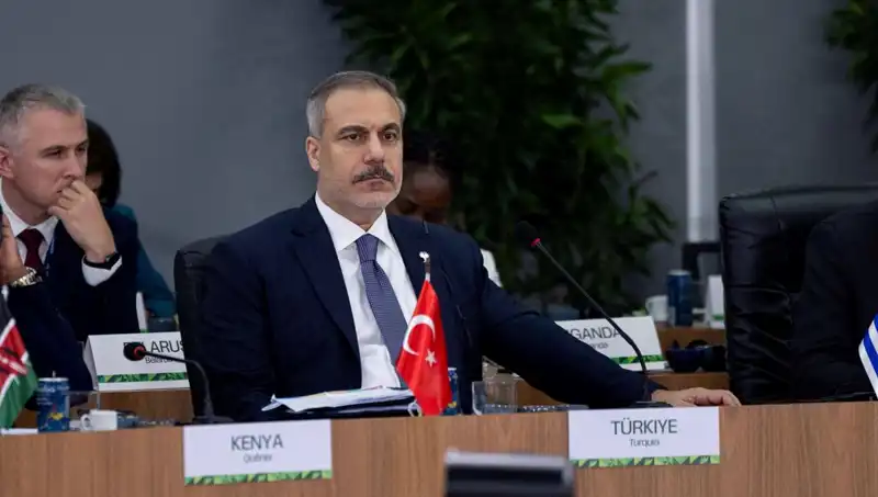 Yapay Zeka ve Geleceğimiz: Bakan Fidan'dan BRICS Zirvesinde Kritik Uyarı