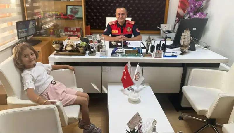 5 Yaşındaki Aslı, Köyü Alevlerden Korkunç Bir Felaketten Kurtardı