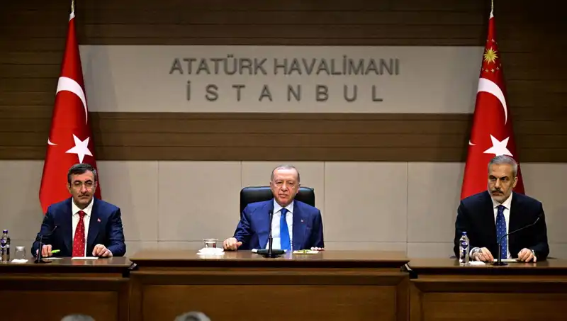 Cumhurbaşkanı Erdoğan'dan Özel'e Sert Çıkarma: 'Sağır Duymaz Uydurur!'