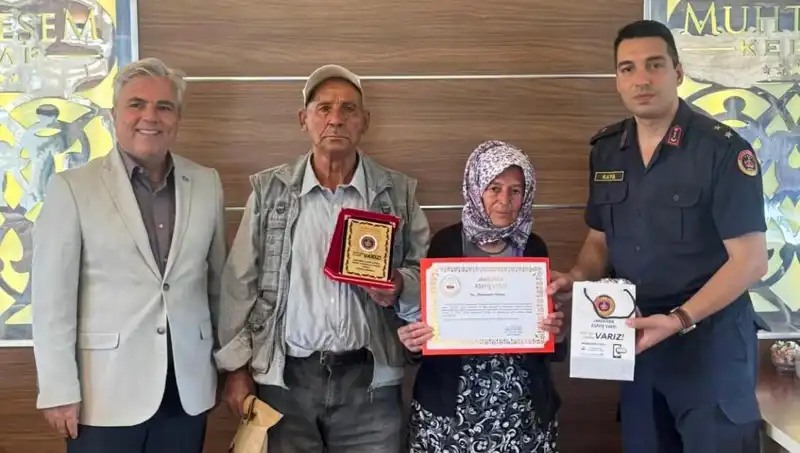 Duygulandıran Fedakarlık: Tek Evlerini Jandarmaya Bağışladılar