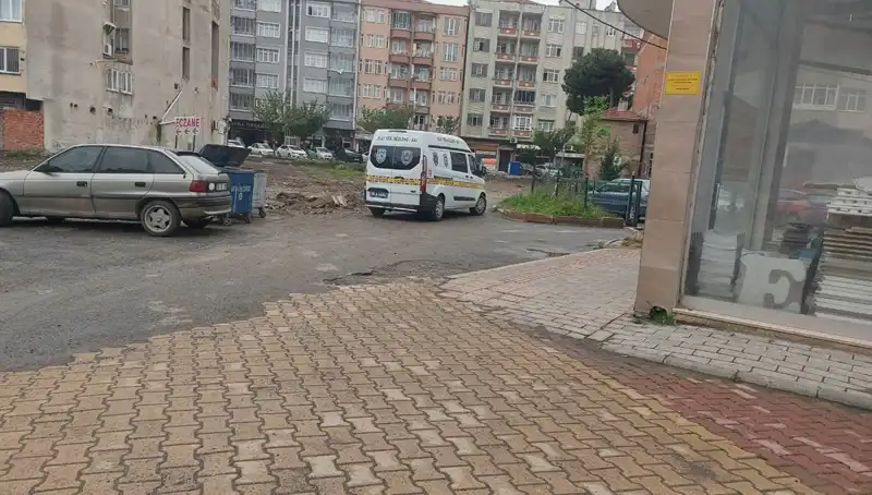 Dört Kattan Düşen Kadın: Sağlık Durumu Ciddi!