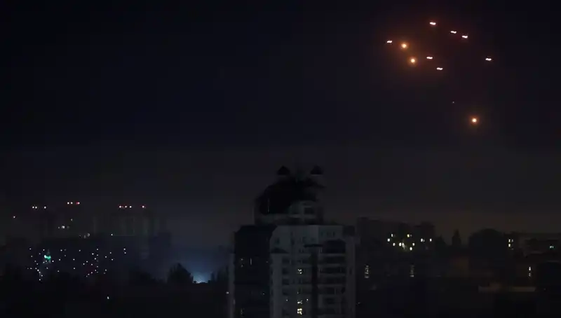 Rusya’dan Kiev’e Hava Saldırısı: Sumi'de 11 Köyün Tahliyesi Bekleniyor