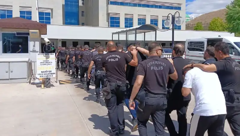 Ankara'da Haraç Kesme Çetesi Çökertildi: Avukatlar ve İsimler Şaşırttı