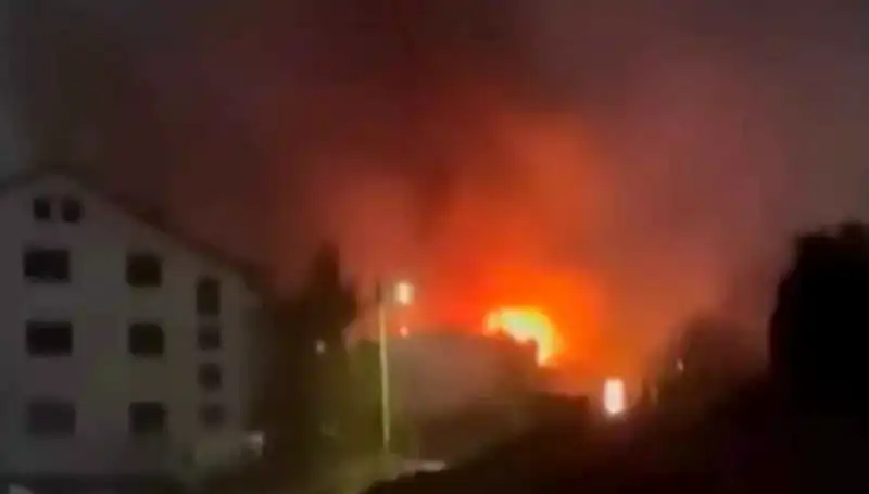 Gece Kulübü Yangınında 53 Kişi Hayatını Kaybetti: Olayın Perde Arkası