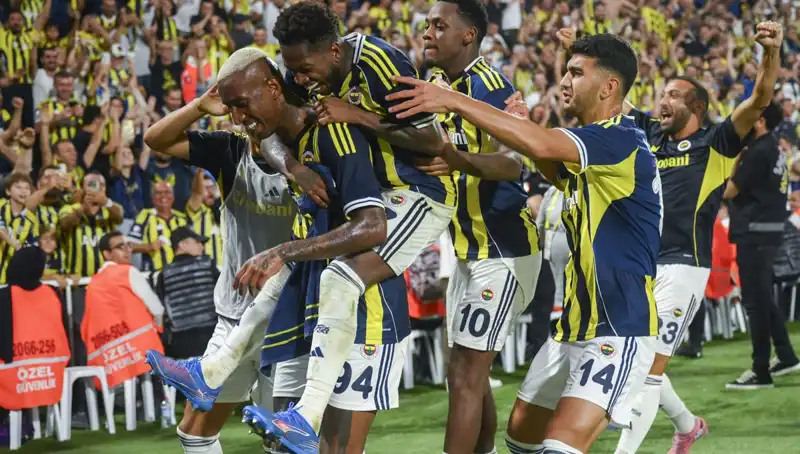 Fenerbahçe, Turizmle Kasa Dolduruyor: Yeni Gelir Rekorları