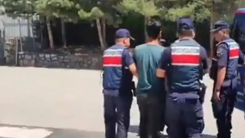 Türkiye’nin 14 İlinde DAEŞ’e Yönelik Dev Operasyon: 26 Şüpheli Gözaltında