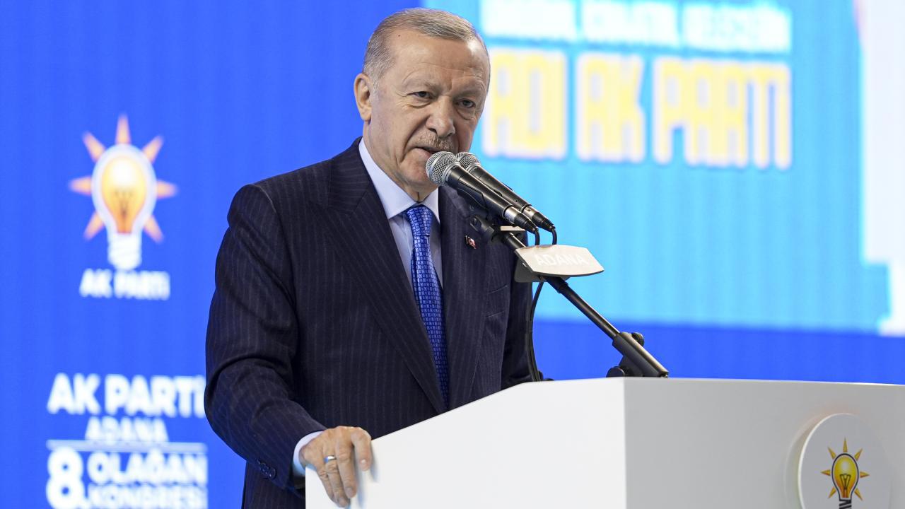 Erdoğan, Özel'e sert çıktı: "Esenyurt'tan, Beşiktaş'tan haberin yoksa sen bu işi bırak!"