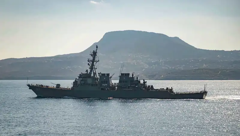 ABD’den Yunanistan’a Tepkili Hamle: Donanma Üssü Kaleye Dönüştürülüyor