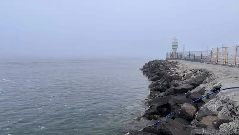 Çanakkale Boğazı’ndaki Sis, Gemi Geçişlerini Durdurdu!