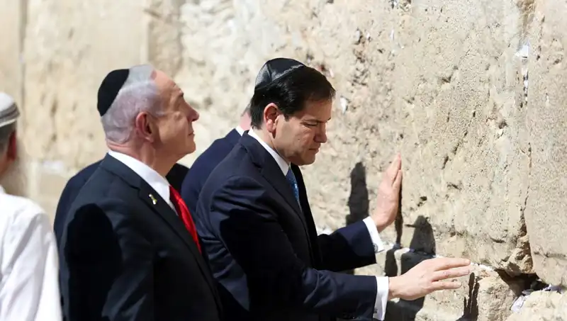 Kudüs’te Tarihi Görüşme: ABD’li Bakan Netanyahu’ya Gazze’ye Müdahale Sözü Verdi